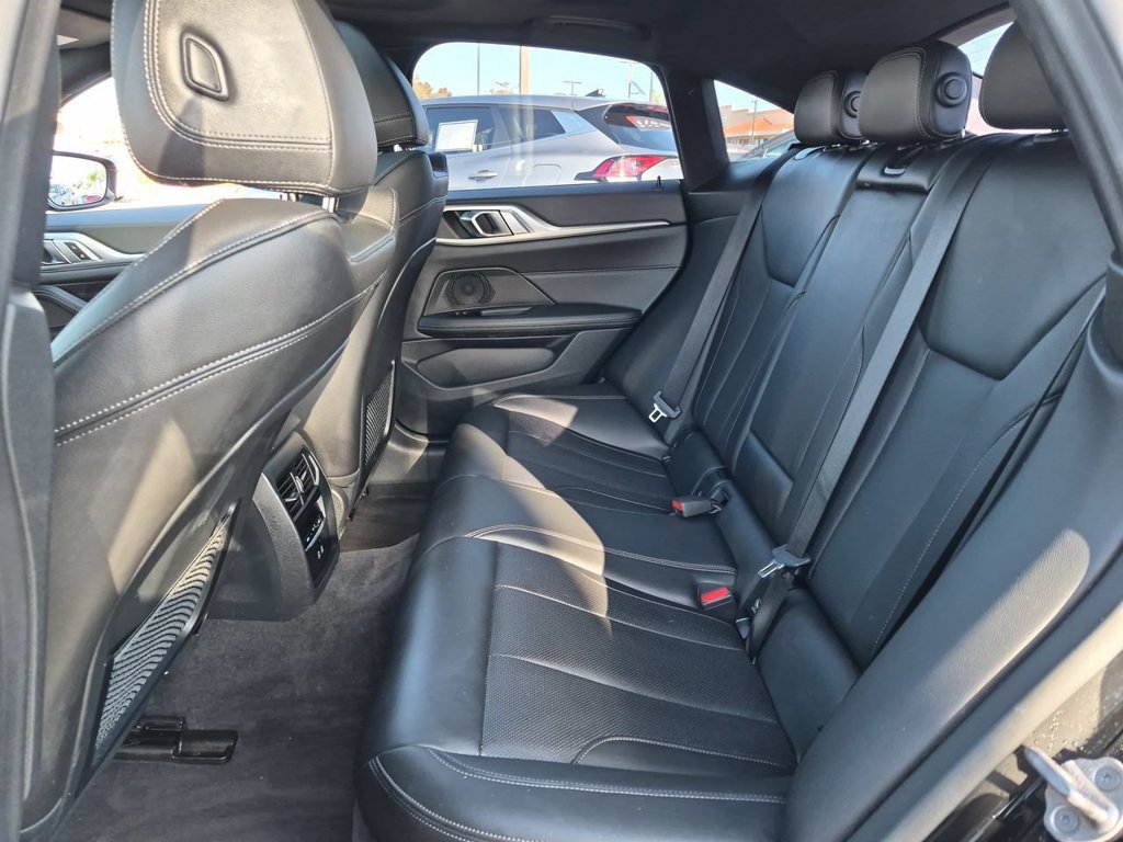 Used 2022 BMW i4 eDrive40 RWD image 26