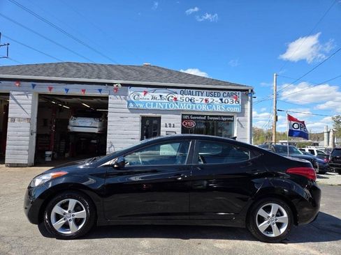 Used 2011 Hyundai Elantra GLS w/ Preferred Equipment Pkg 3 FWD image 2