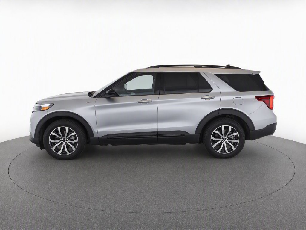 Used 2022 Ford Explorer ST-Line w/ Class IV Trailer Tow Package AWD/4WD image 7