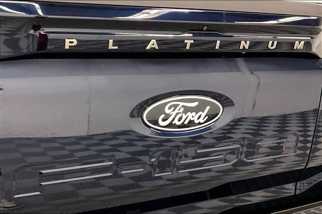 Used 2025 Ford F150 Platinum w/ Equipment Group 702A High AWD/4WD image 9