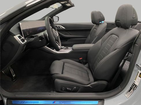 New 2026 BMW 430i xDrive Convertible image 31