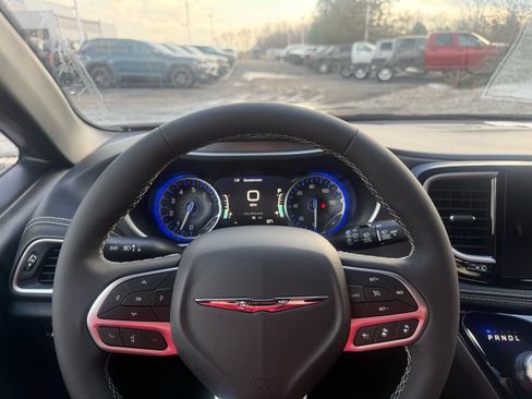 New 2026 Chrysler Pacifica Select FWD image 66