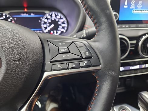 Used 2024 Nissan Sentra SR w/ SR Premium Package FWD image 22