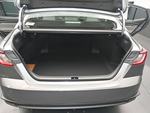 Used 2026 Toyota Camry SE image 13