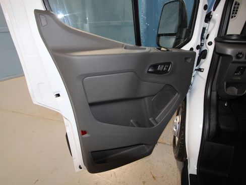 New 2026 Ford Transit 350 148 Medium Roof image 4