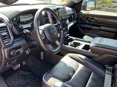 Used 2025 RAM 1500 Limited AWD/4WD image 9