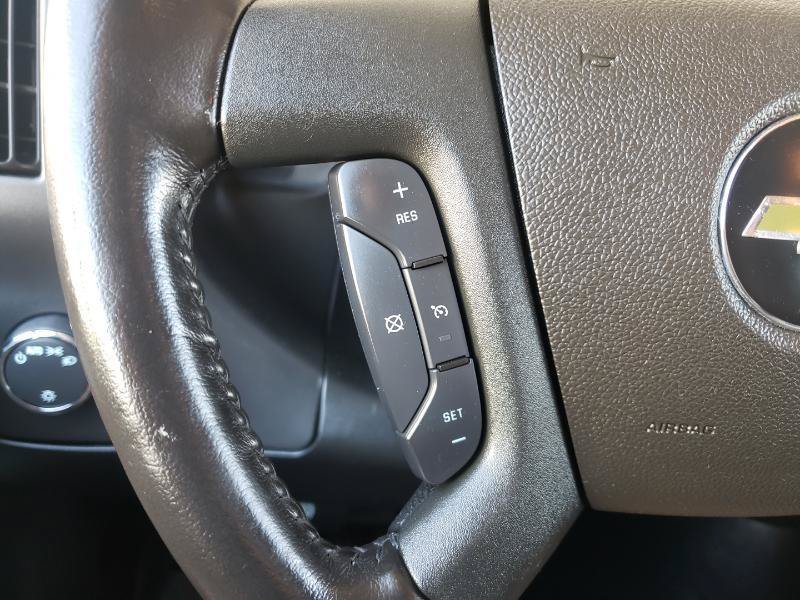 Used 2020 Chevrolet Express 2500 w/ Driver Convenience Package RWD image 21