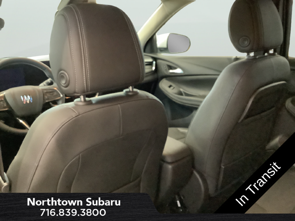 Used 2024 Buick Encore GX Preferred w/ Comfort Package FWD image 35