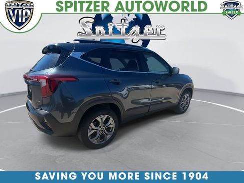 Used 2024 Kia Seltos S AWD/4WD image 9