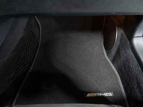 Used 2018 Mercedes-Benz AMG GT R image 86