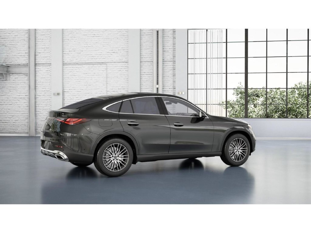 Used 2025 Mercedes-Benz GLC 300 4MATIC image 19