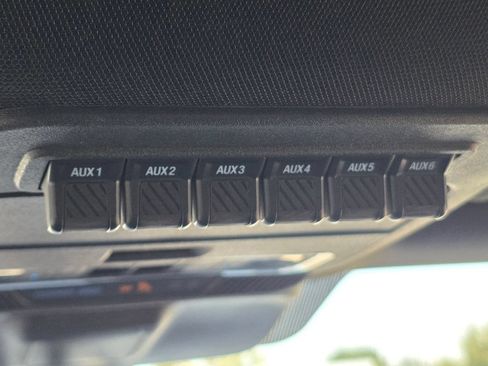 Used 2023 Ford F150 Raptor AWD/4WD image 25