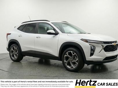 Used 2025 Chevrolet Trax LT