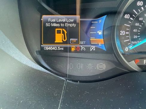 Used 2019 Ford Edge Titanium AWD/4WD image 5