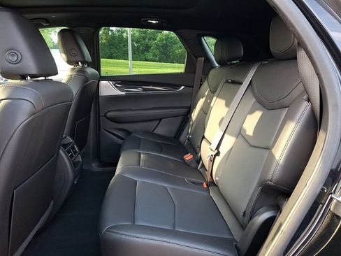 Used 2023 Cadillac XT5 Premium Luxury AWD/4WD image 12