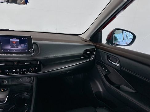 Used 2023 Nissan Rogue SV w/ SV Premium Package AWD/4WD image 23