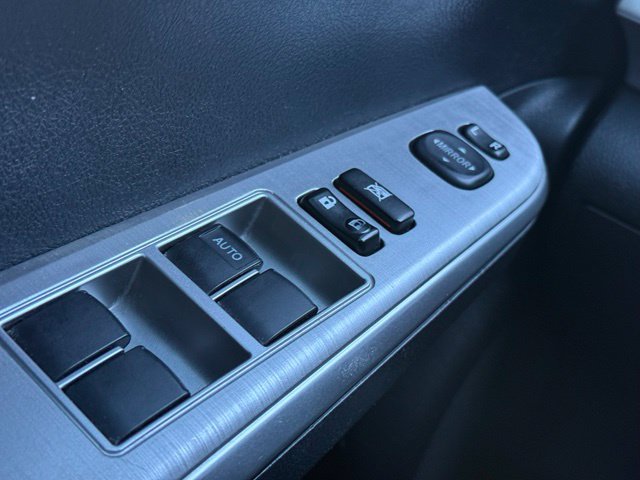 Used 2014 Toyota Camry SE FWD image 24