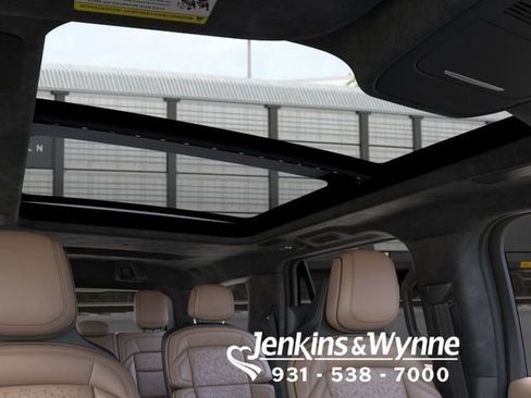 New 2026 Lincoln Navigator Black Label AWD/4WD image 22