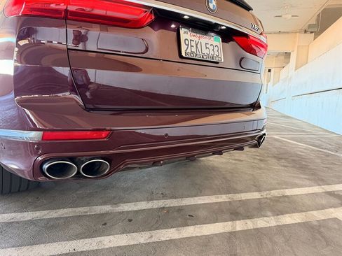 Used 2021 BMW ALPINA XB7 AWD/4WD image 10