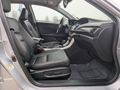 Used 2014 Honda Accord EX-L image 27