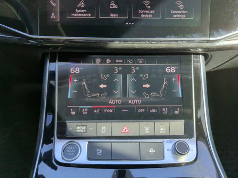 Used 2023 Audi Q7 Premium Plus w/ Premium Plus Package image 29