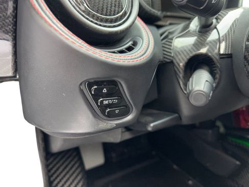 Used 2018 Alfa Romeo 4C Spider RWD image 39