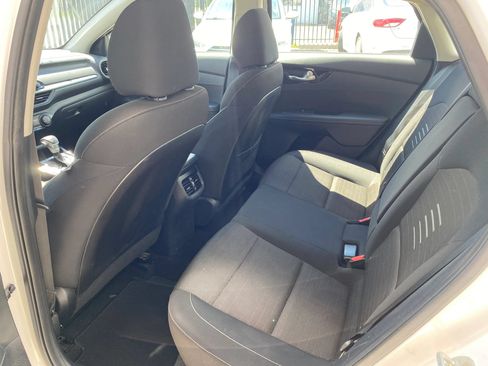 Used 2019 Kia Forte EX FWD image 9