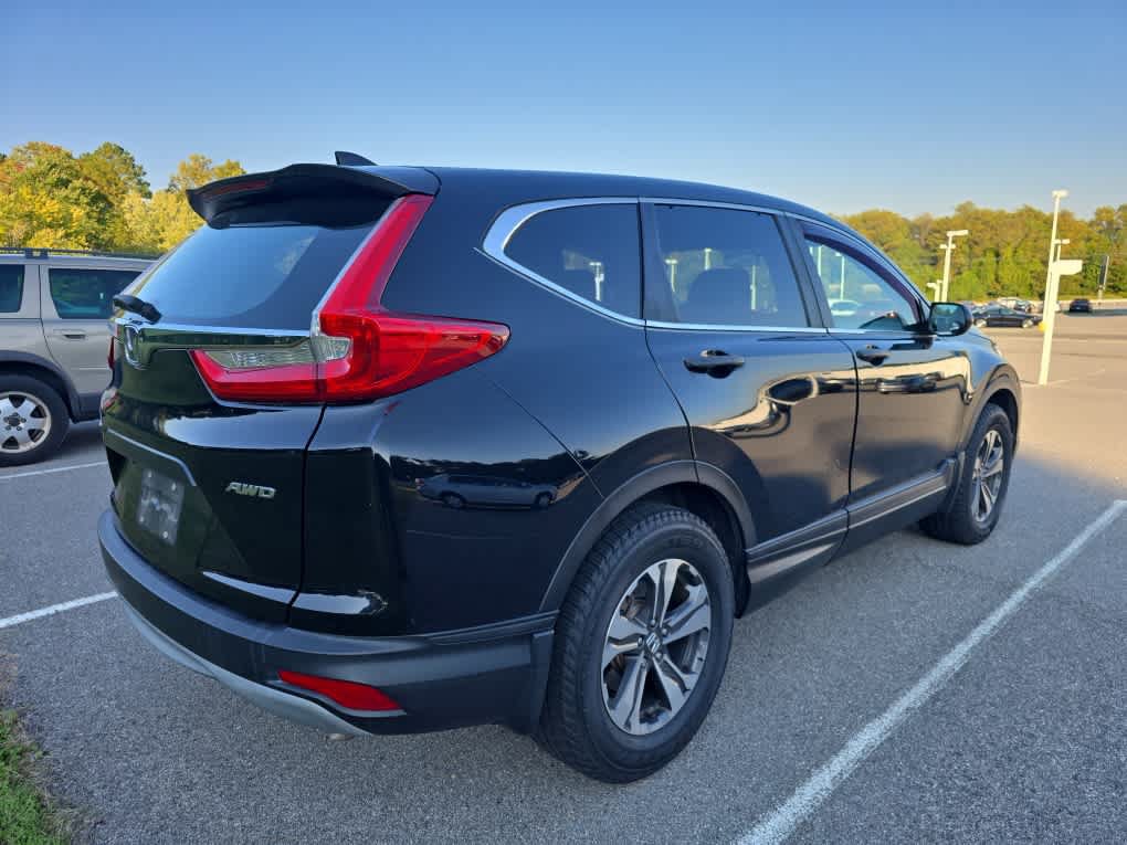 Used 2017 Honda CR-V LX image 5