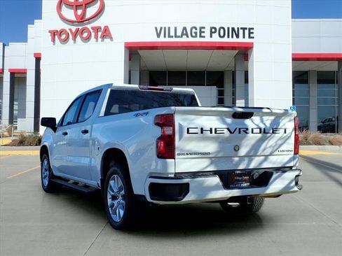 Used 2022 Chevrolet Silverado 1500 Custom image 6