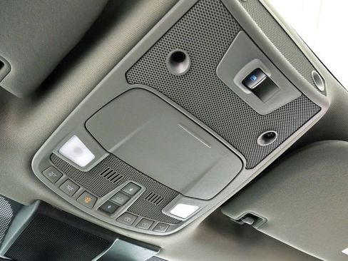 Used 2020 Ford F150 Lariat w/ Equipment Group 502A Luxury image 34