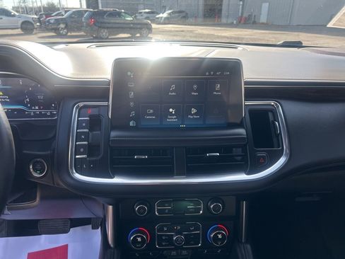 Used 2024 Chevrolet Tahoe LT image 16