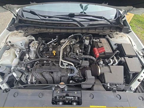 Used 2023 Nissan Altima 2.5 SL FWD image 14