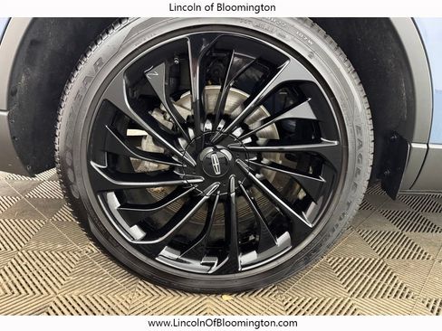 Used 2025 Lincoln Aviator Reserve w/ Equipment Group 201A AWD/4WD image 27