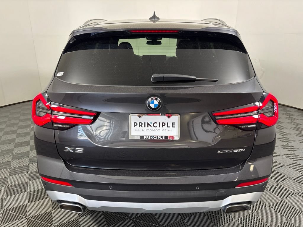 Certified 2024 BMW X3 sDrive30i w/ Convenience Package RWD image 6
