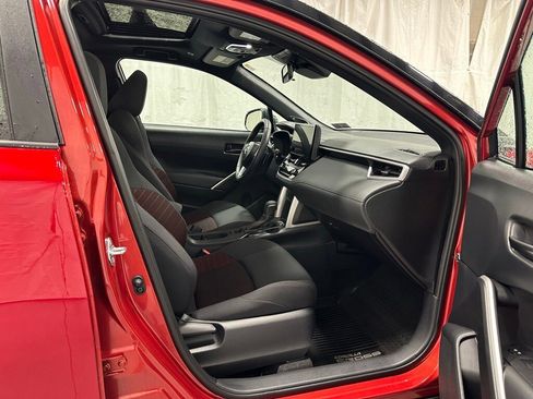 Used 2025 Toyota Corolla Cross AWD Hybrid image 57