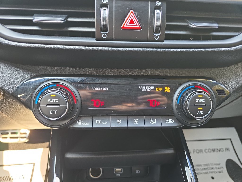 Used 2022 Kia Forte GT-Line w/ GT-Line Technology Package FWD image 25