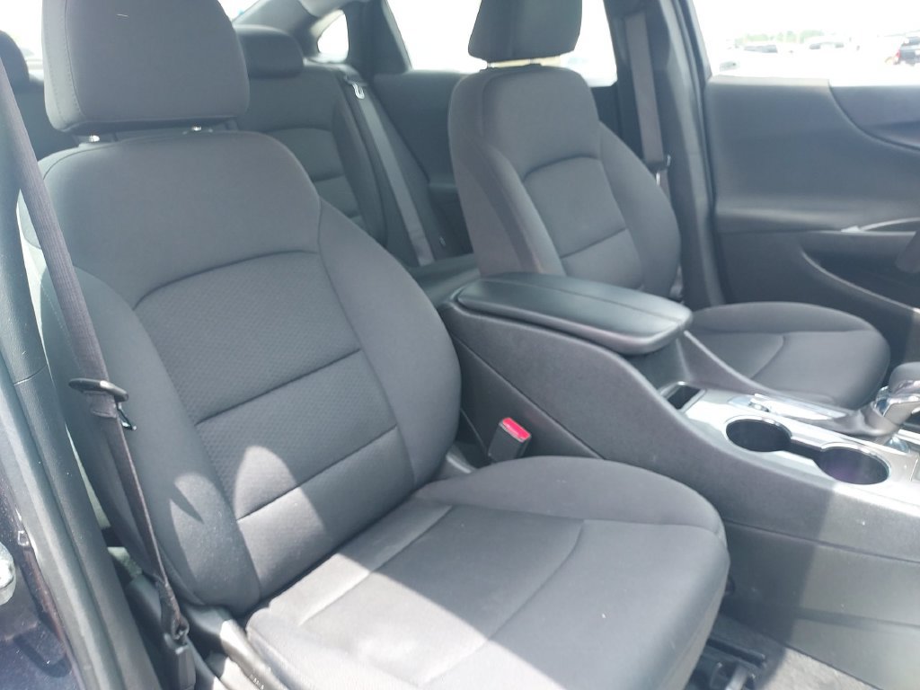 Used 2023 Chevrolet Malibu LT FWD image 29