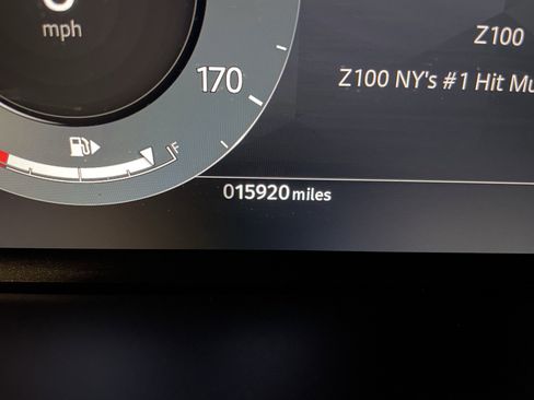 Certified 2024 Land Rover Range Rover Evoque Dynamic SE image 25