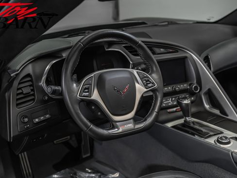 Used 2016 Chevrolet Corvette Z06 w/ 3LZ Preferred Equipment Group image 36