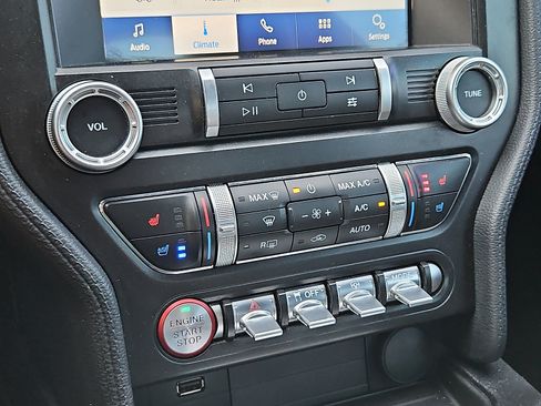 Used 2020 Ford Mustang Premium RWD image 11