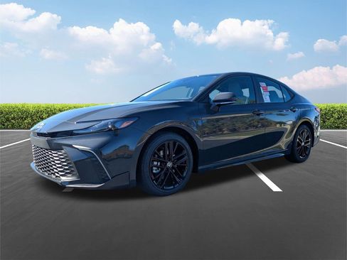New 2026 Toyota Camry SE w/ Convenience Package FWD image 8