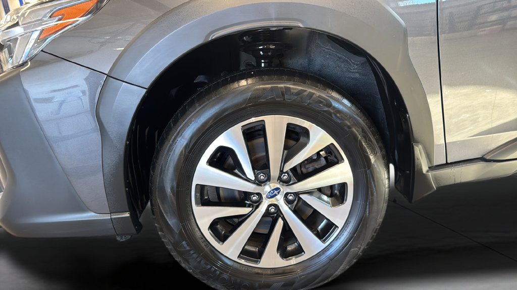Used 2024 Subaru Outback Premium AWD/4WD image 25