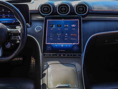 Used 2024 Mercedes-Benz C 43 AMG 4MATIC Sedan image 12