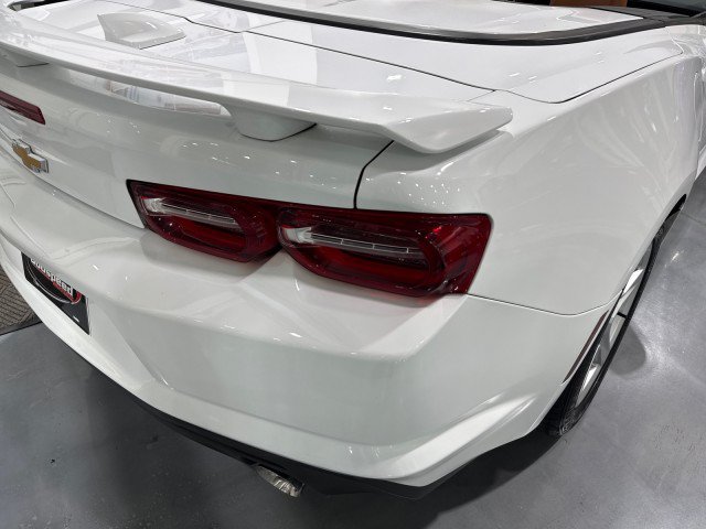Used 2021 Chevrolet Camaro LT RWD image 39