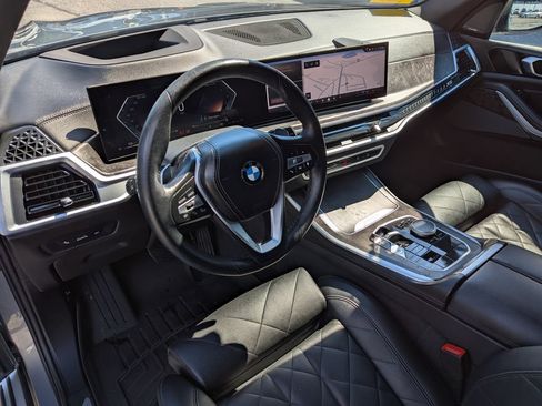 Used 2024 BMW X5 xDrive40i w/ Premium Package AWD/4WD image 13