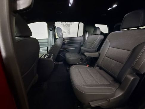 Used 2024 Chevrolet Traverse LT FWD image 27