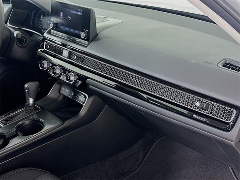 Used 2026 Honda Civic LX image 8