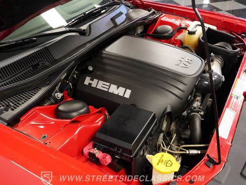 Used 2009 Dodge Challenger R/T image 35