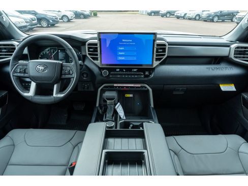 Used 2026 Toyota Tundra SR5 w/ SR5 Premium Package AWD/4WD image 17