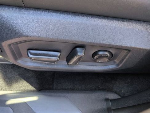 Certified 2025 Toyota Sequoia Platinum AWD/4WD image 15